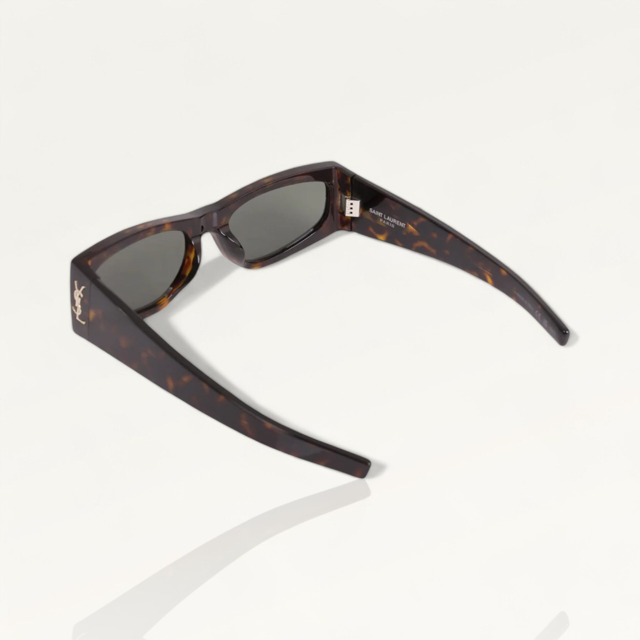 Louren Maggie M140