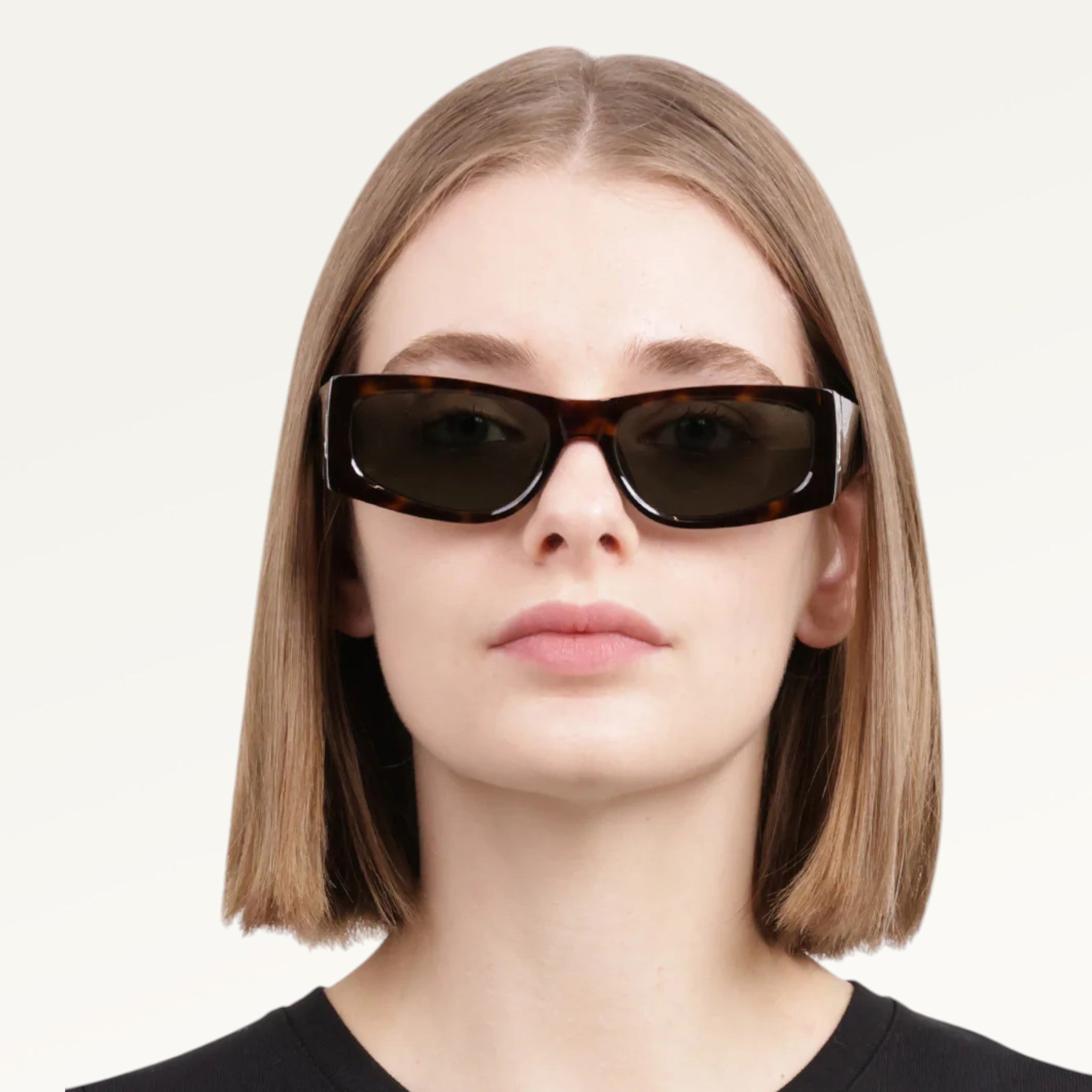 Louren Maggie M140