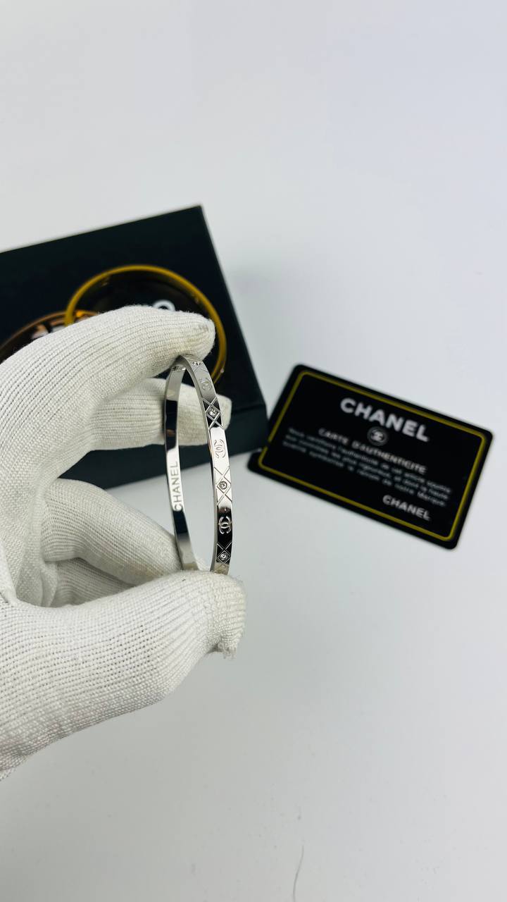 Chaenel IV