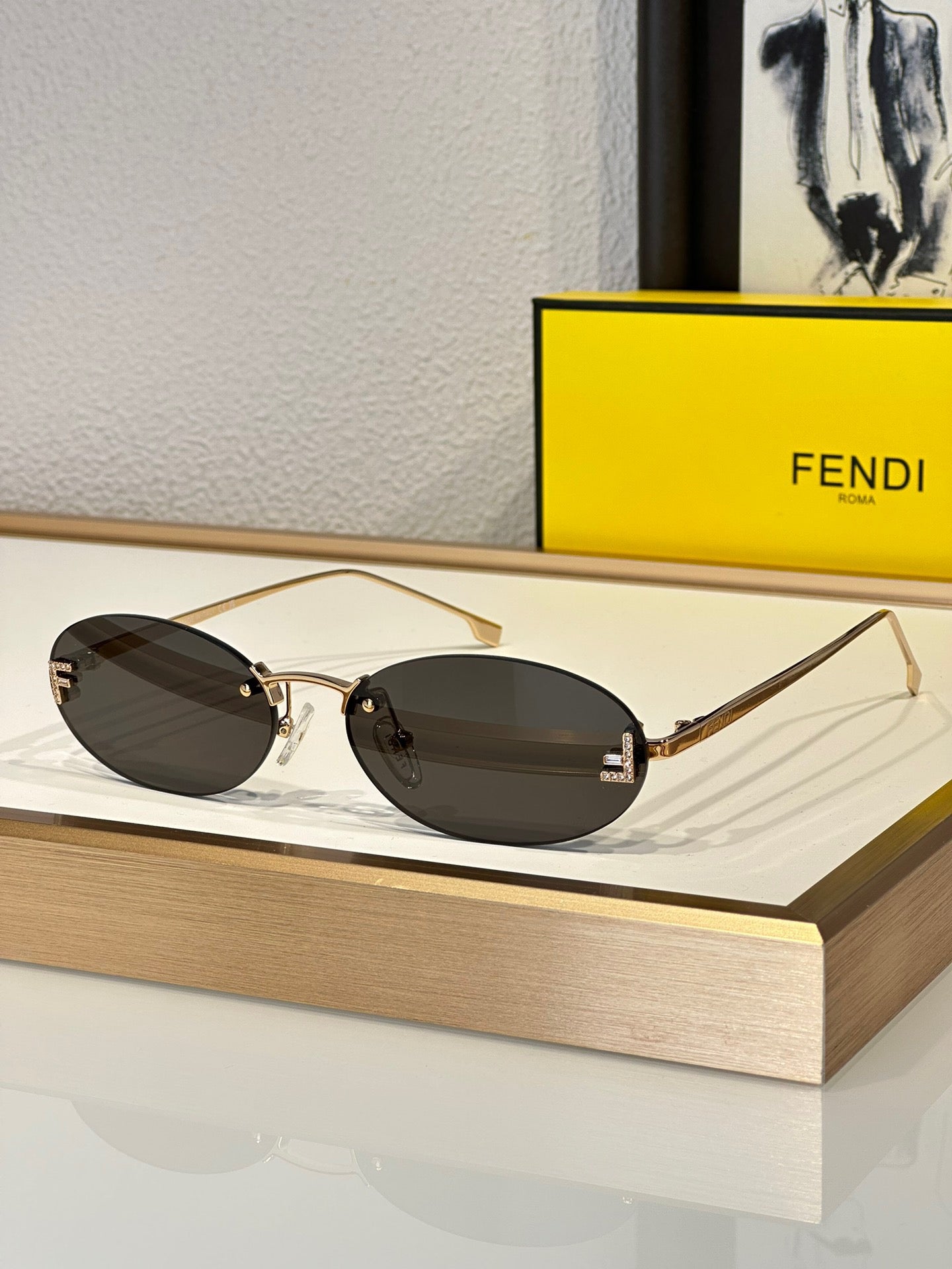 FENDİ FİRST I