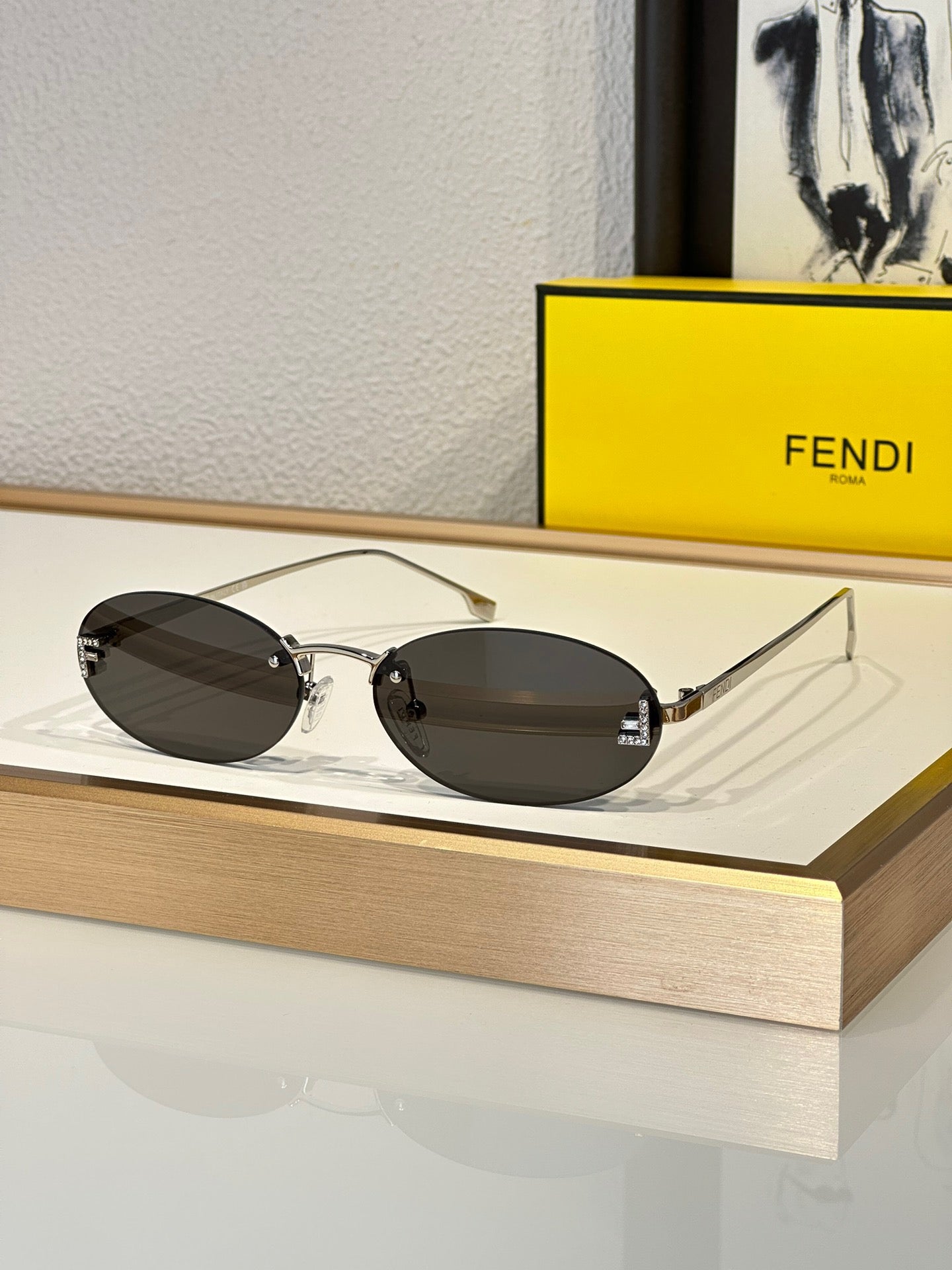 FENDİ FİRST I