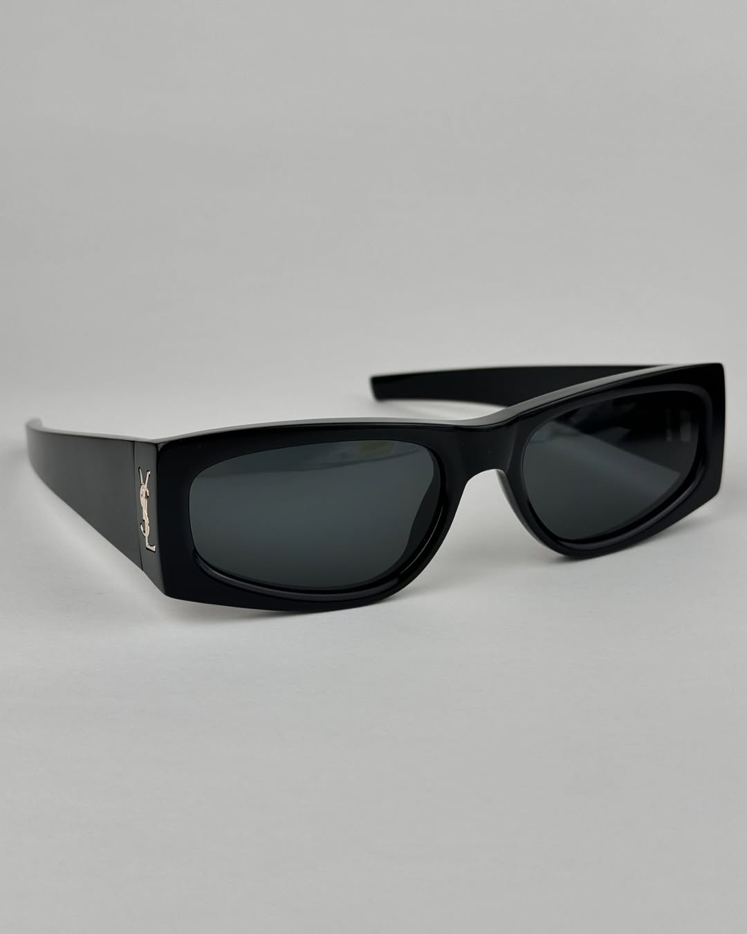 Louren Maggie M140