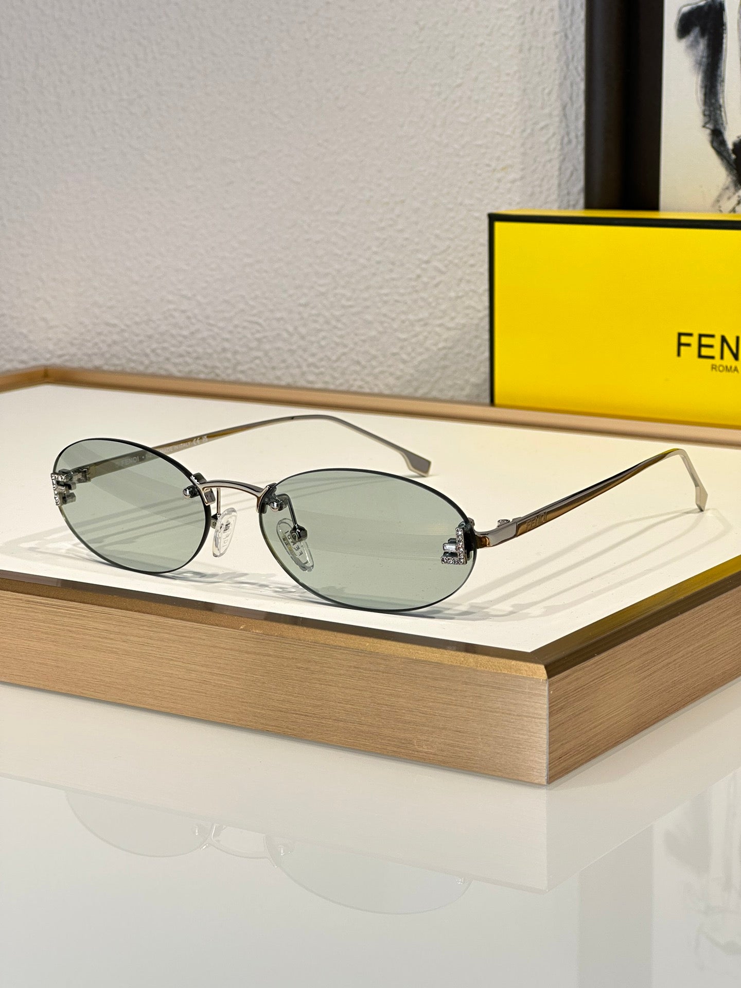 FENDİ FİRST I