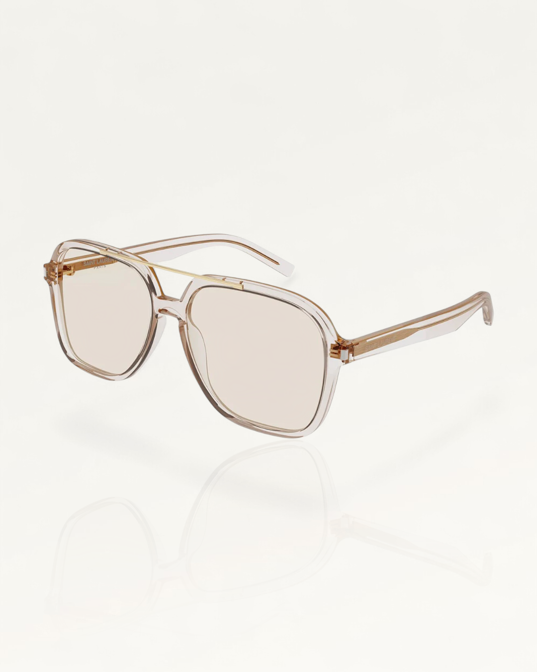 Louren Maggie W