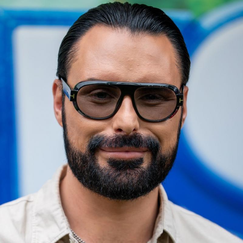 Ford Aurora 1102